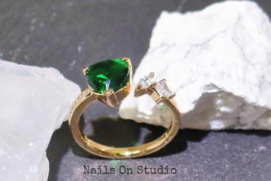 Emerald Heart Ring